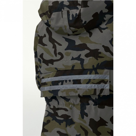 NWT Authentic Canada Goose Gabriola Camouflage Parka Overcoat w/ Back St… - Picture 4 of 6